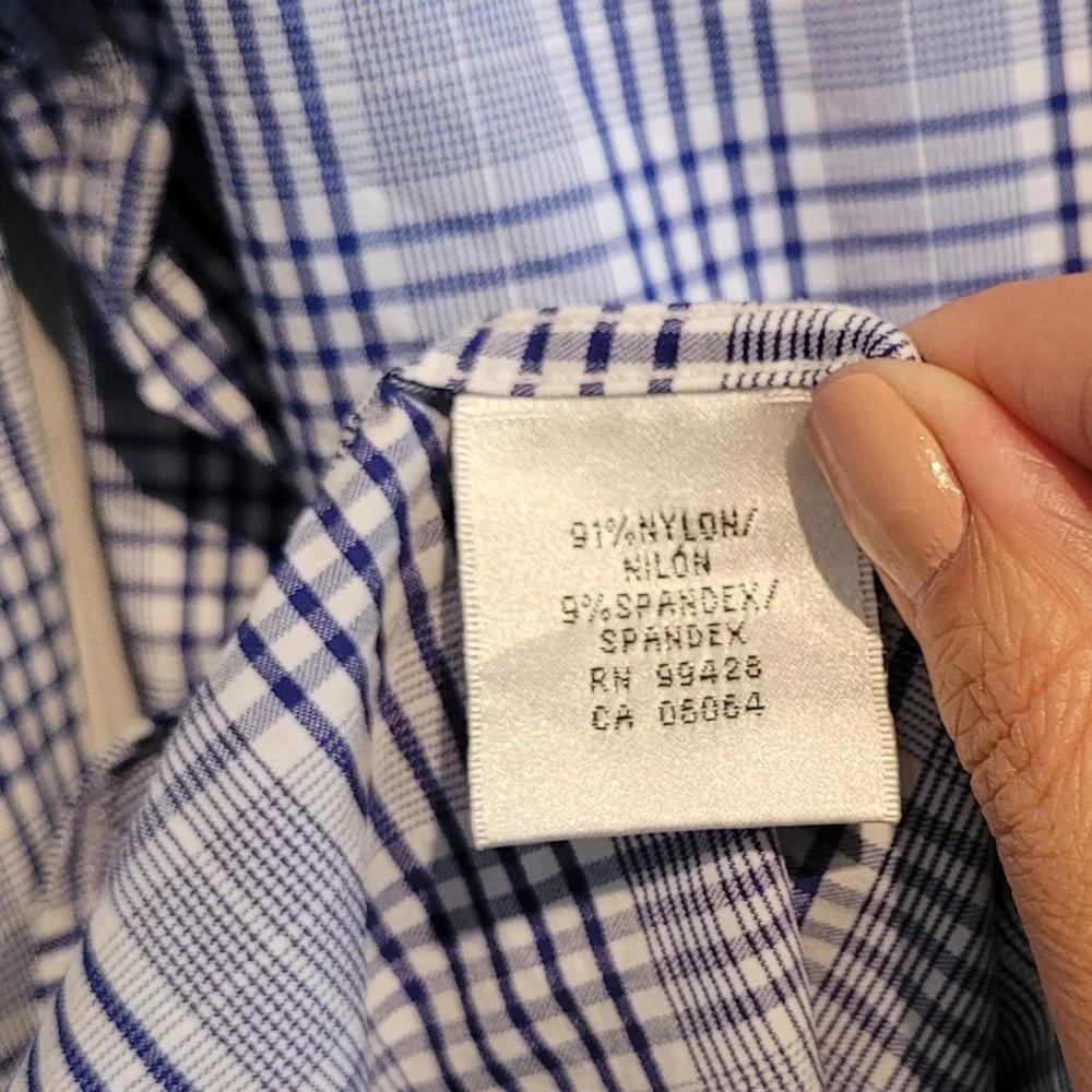 Bugatchi Shaped fit button up- Navy/White plaid pattern- Size XXL - Picture 10 of 10